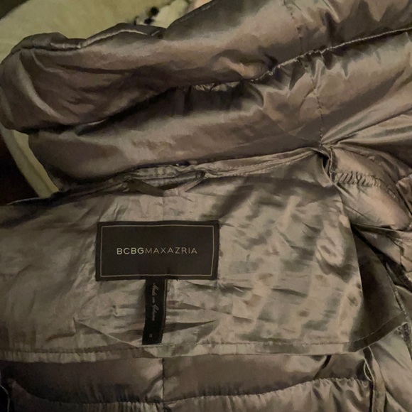Quilted silver gray puffer coat by BCBGmaxazria - Picture 2 of 5
